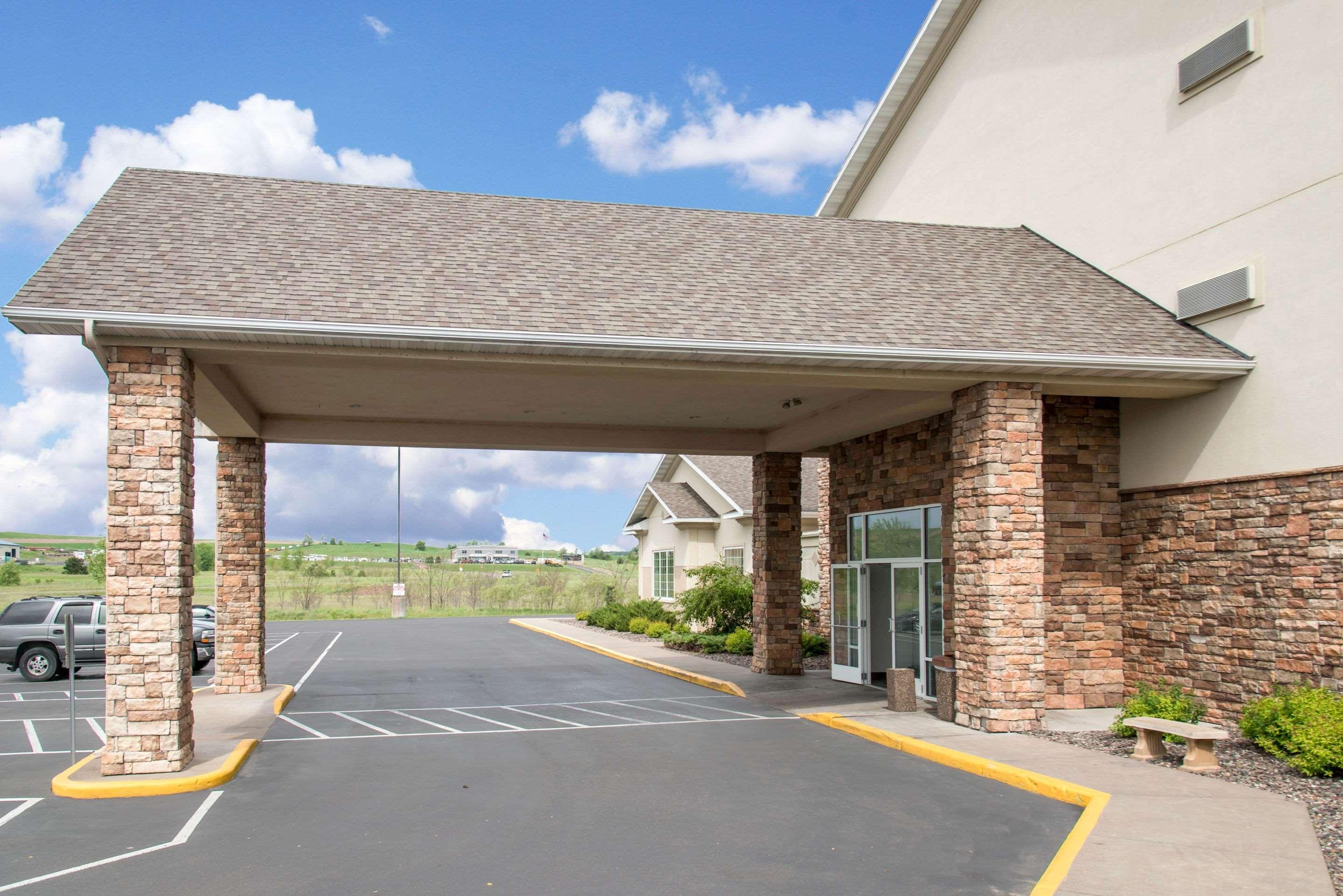 Sleep Inn & Suites Conference Center Eau Claire North Union Εξωτερικό φωτογραφία