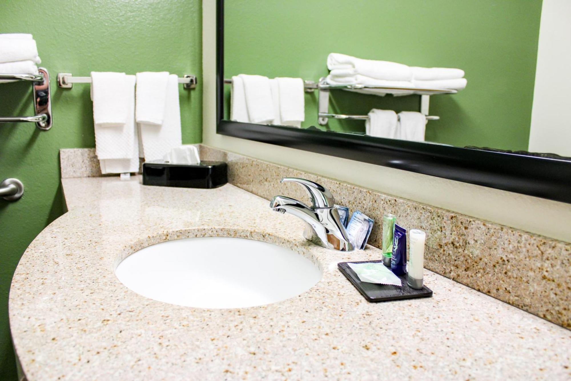 Sleep Inn & Suites Conference Center Eau Claire North Union Εξωτερικό φωτογραφία