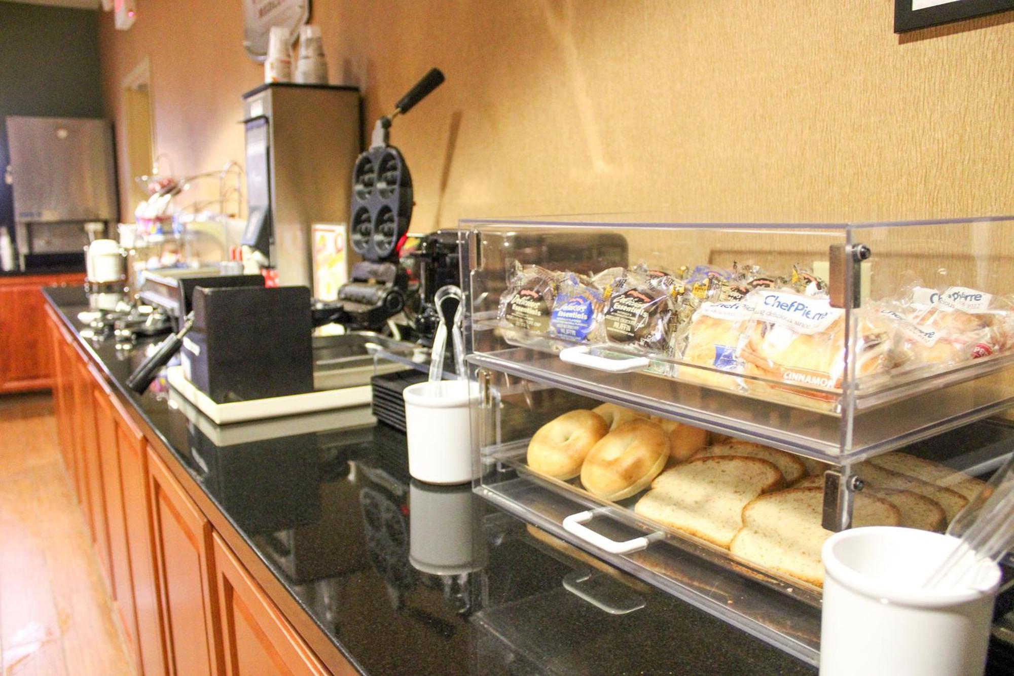 Sleep Inn & Suites Conference Center Eau Claire North Union Εξωτερικό φωτογραφία